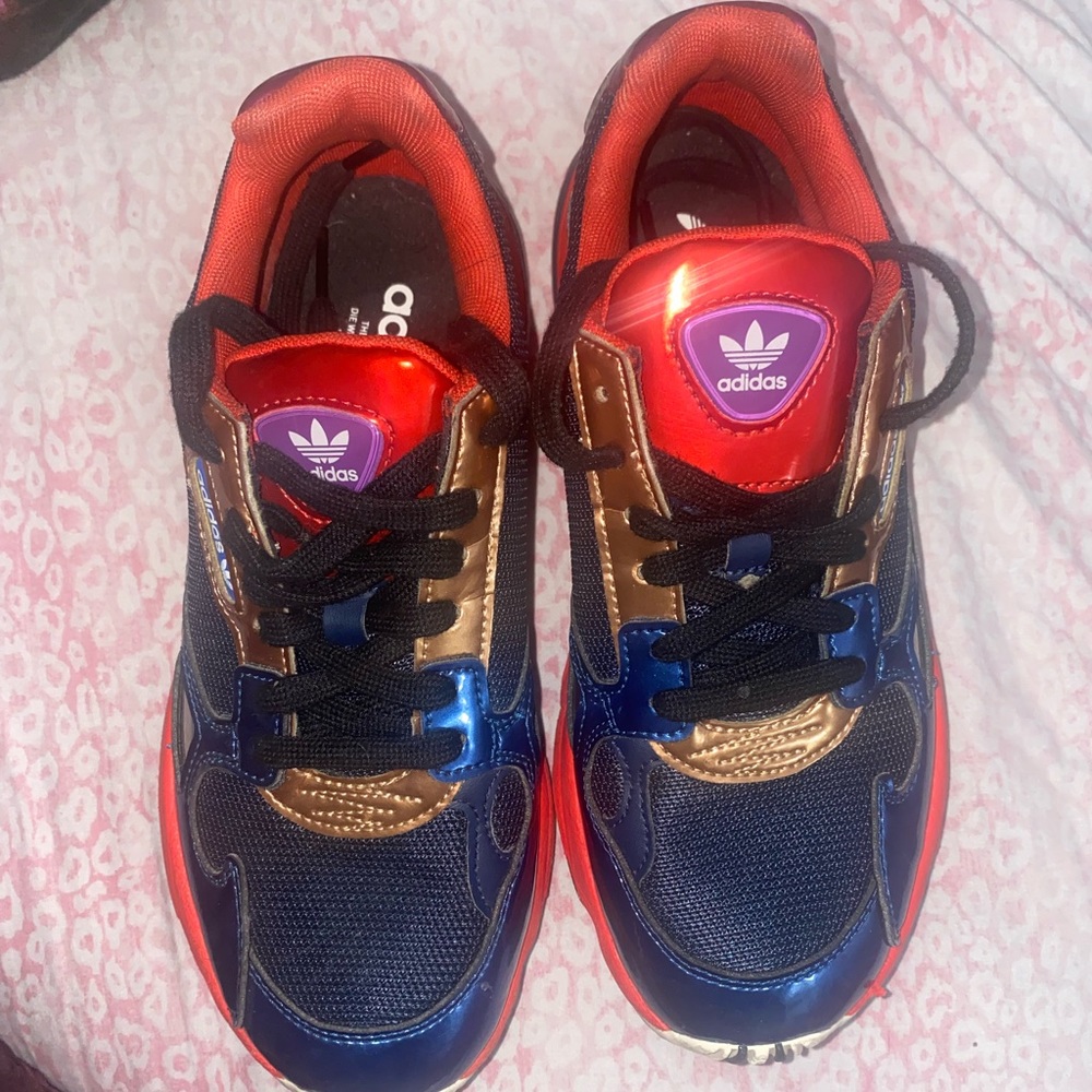 Sz 7.5 Adidas Falcon Collegiate Navy/Red